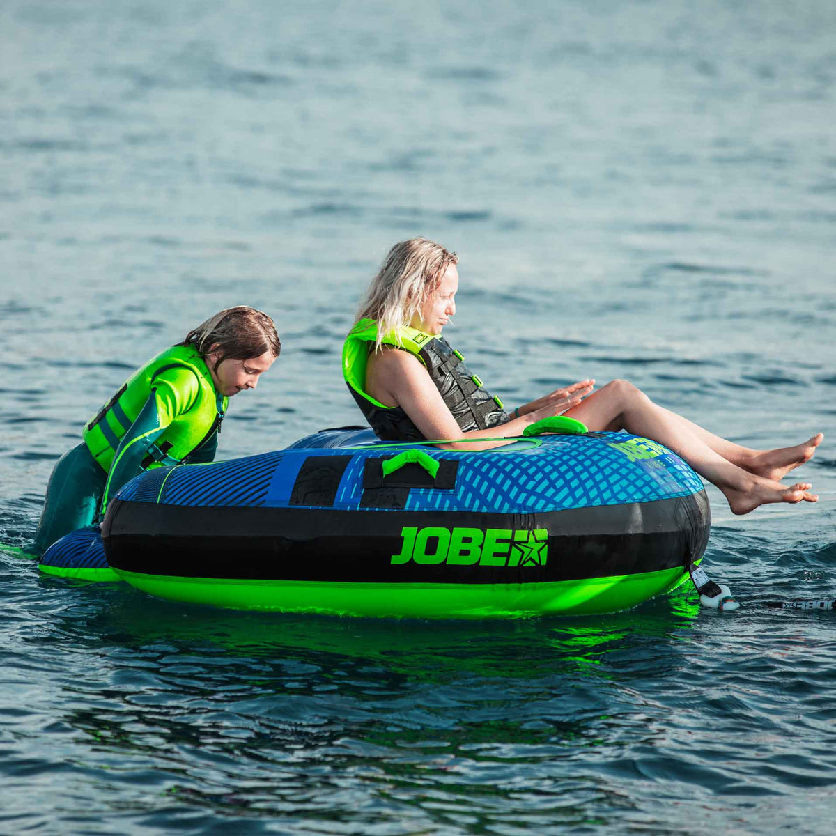 Jobe Ridge 2-Person Inflatable Towable Ski Tube (Black/Blue)