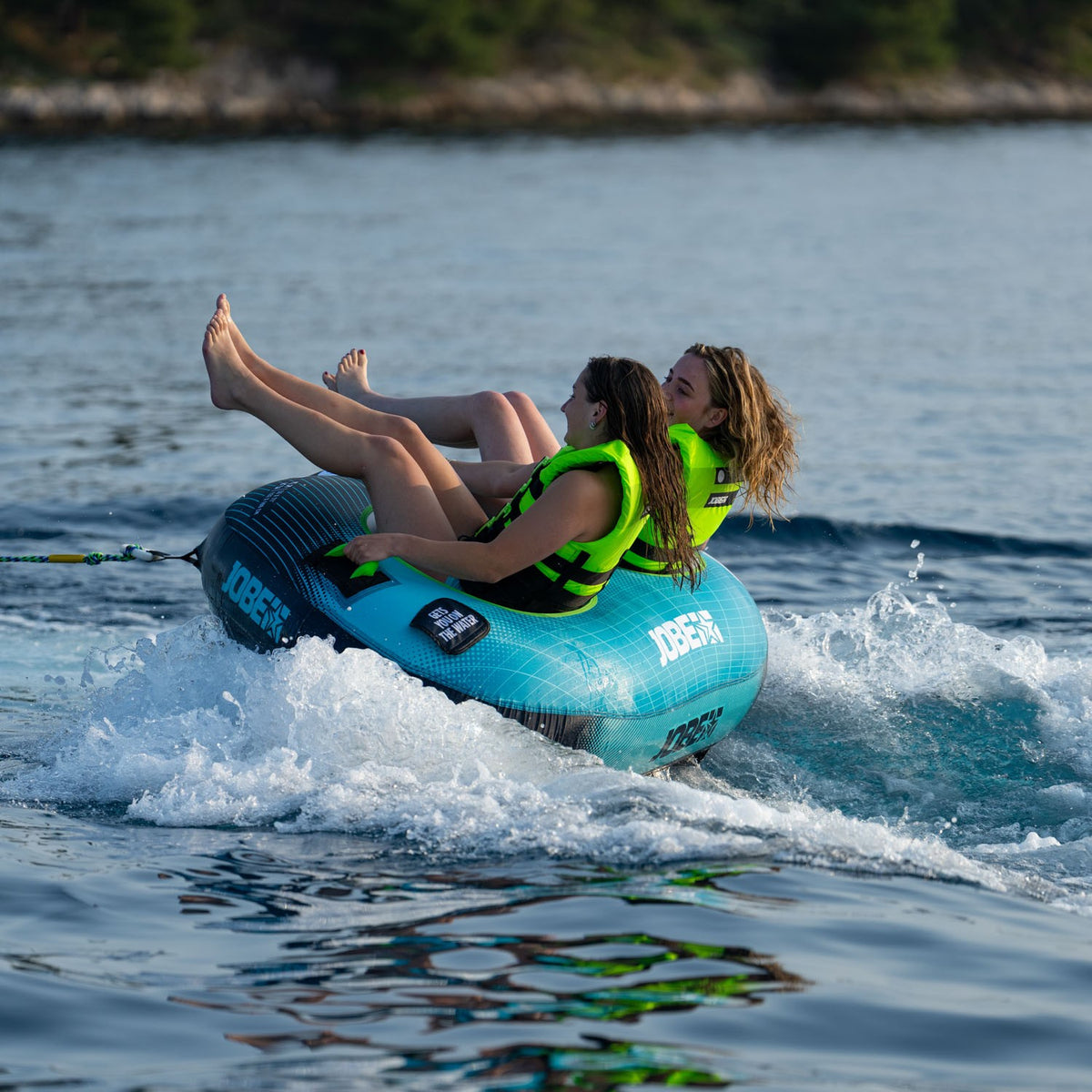 Jobe Rumble 2-Person Inflatable Towable Ski Tube (Black/Teal)