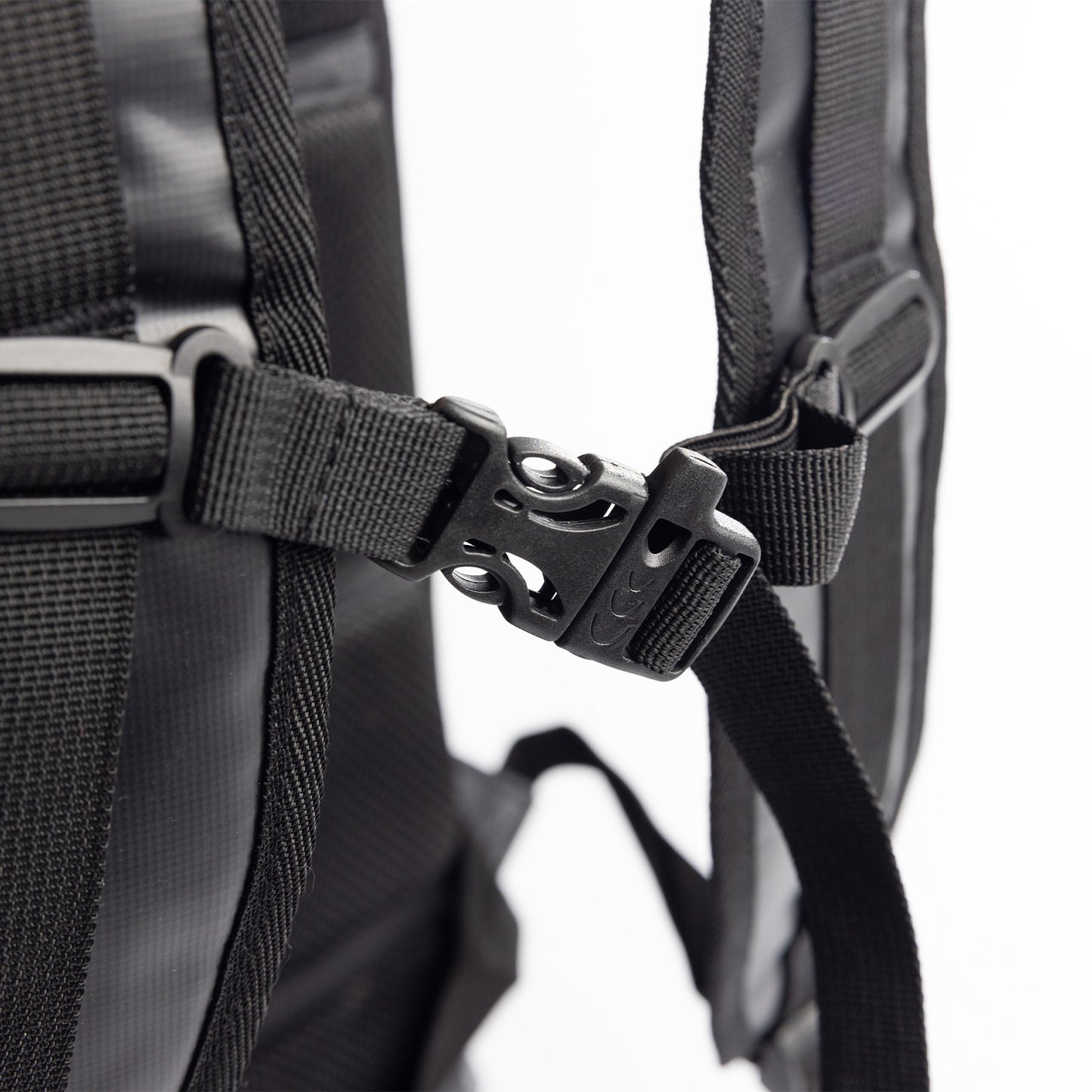 Ocean & Earth Elements 40-Litre Waterproof Wetsuit Backpack