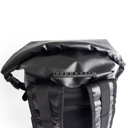 Ocean & Earth Elements 40-Litre Waterproof Wetsuit Backpack
