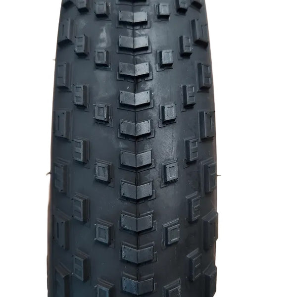 Wanda 24 x 4.0 Knobby Tread Dark Sidewall E-Bike Fat Bike Tyre