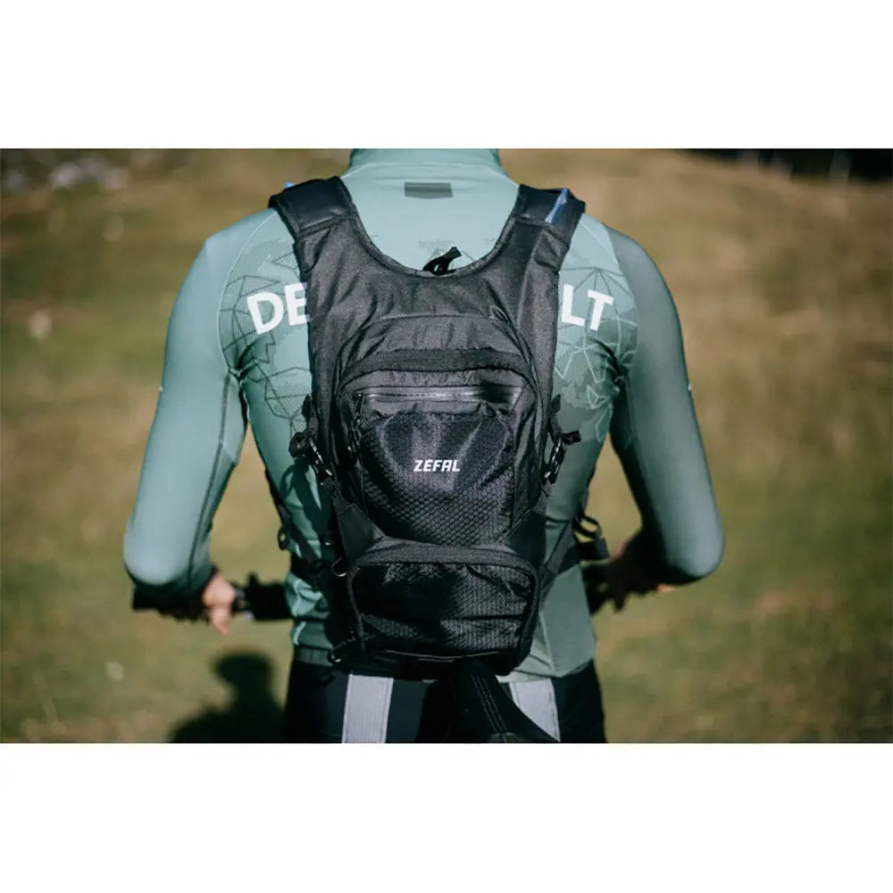 Zefal Z Hydro XC 2-Litre Bike Riders Hydration Backpack (Black)